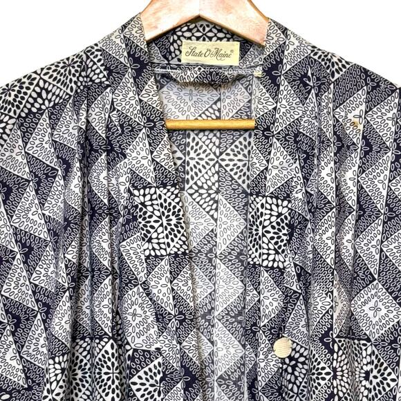 Vintage State O Maine Bllack and White Print Belted Print Bath Robe - Picture 2 of 10